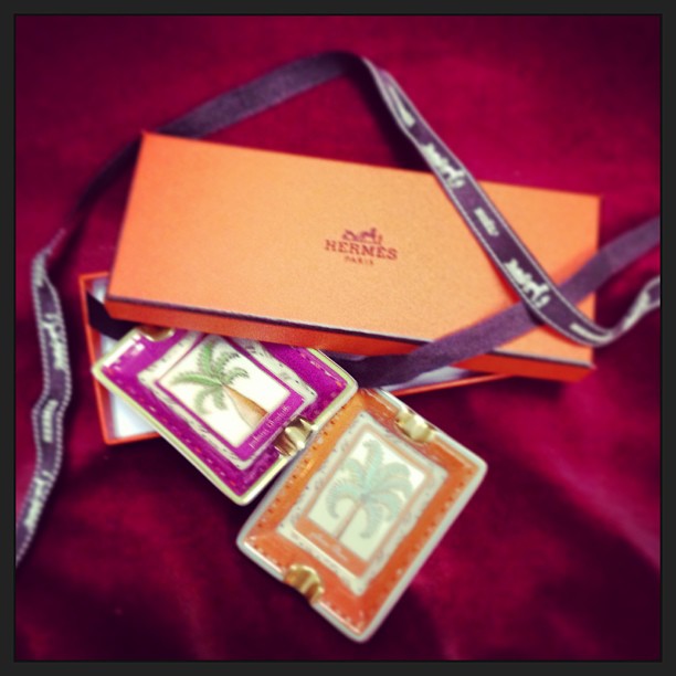 Chic pressie… Merci x #juliarestoin