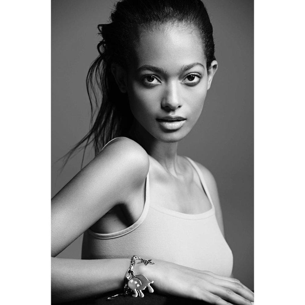 The new Loquet bracelet campaign with the beautiful @melie_tiacoh ❤️ @loquetlondon @laurabaileylondon @shazzagoldsmith hair: @lok_lau make-up: @taniagrier