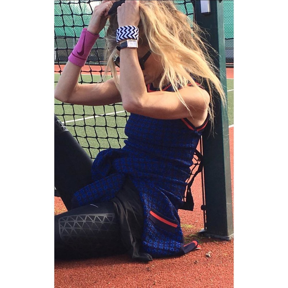 Love match ? @laurabaileylondon ❤️ @riverisland @josieroscop @siblinglondon @cozettemc #SIBLINGsquad #RIxSIBLING #designforum #LFW @ristylestudio ??