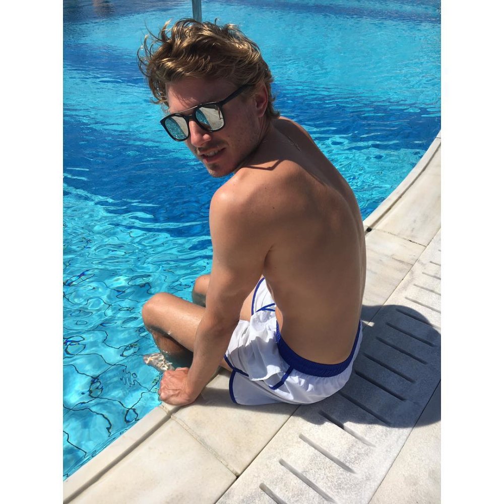 Club Tropicana ?@felix_cooper